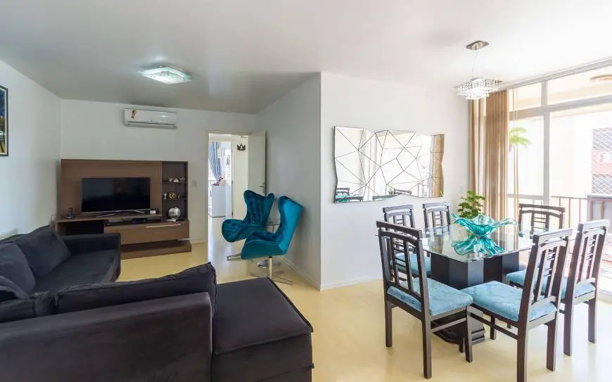 Foto 1 de Apartamento com 3 Quartos à venda, 113m² em Centro, Santa Maria