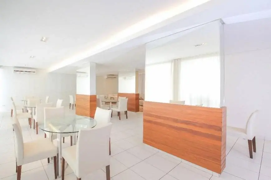 Foto 5 de Apartamento com 3 Quartos para alugar, 74m² em Chacara Paulista, Maringá