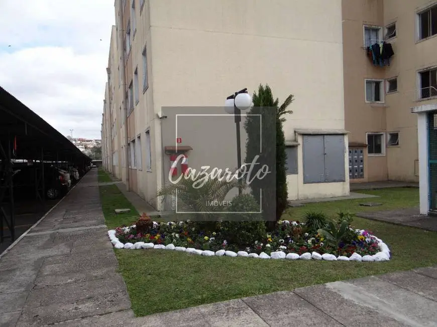 Foto 1 de Apartamento com 3 Quartos à venda, 48m² em Fazendinha, Curitiba