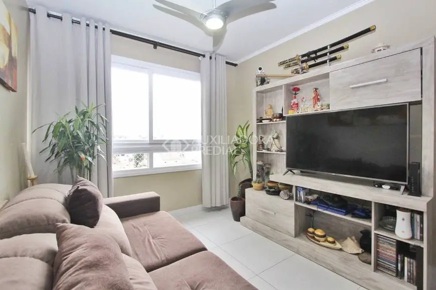 Foto 1 de Apartamento com 3 Quartos à venda, 80m² em Higienópolis, Porto Alegre
