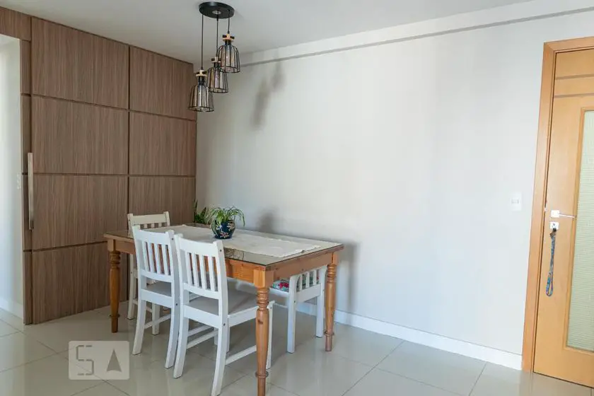 Foto 3 de Apartamento com 3 Quartos para alugar, 102m² em Icaraí, Niterói