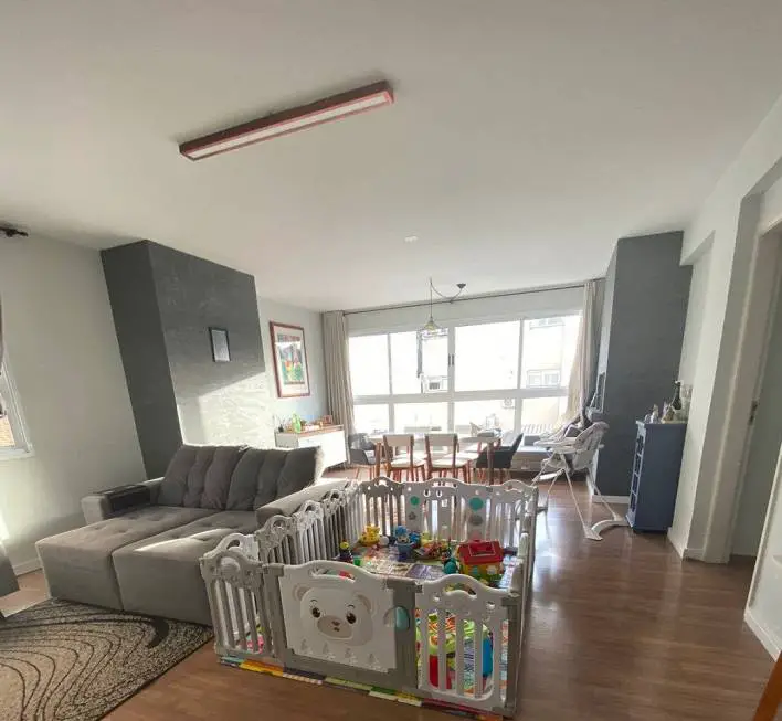Foto 1 de Apartamento com 3 Quartos à venda, 128m² em Ipanema, Porto Alegre