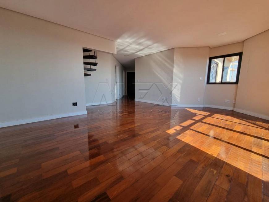 Foto 1 de Apartamento com 3 Quartos para alugar, 245m² em Jardim Amalia, Bauru
