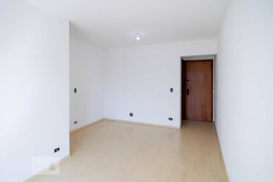 Foto 2 de Apartamento com 3 Quartos para alugar, 82m² em Jardim Marajoara, São Paulo