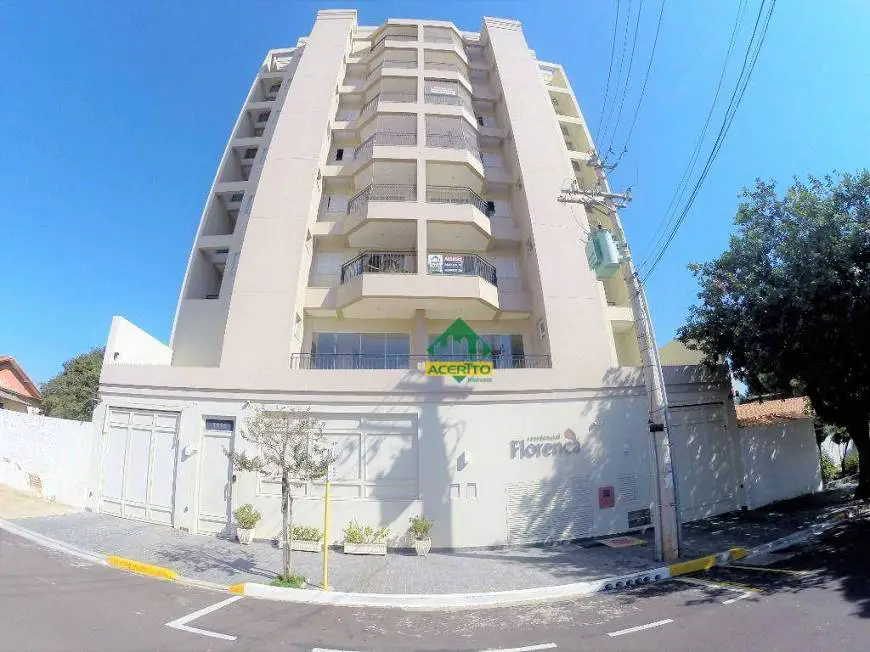 Foto 1 de Apartamento com 3 Quartos para alugar, 104m² em Jardim Sumaré, Araçatuba