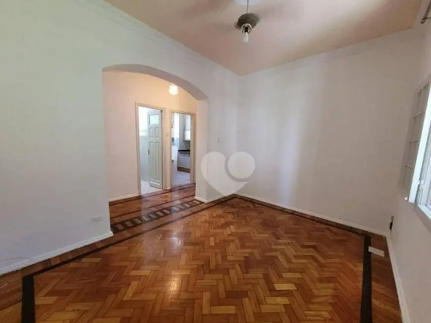 Foto 1 de Apartamento com 3 Quartos à venda, 89m² em Laranjeiras, Rio de Janeiro