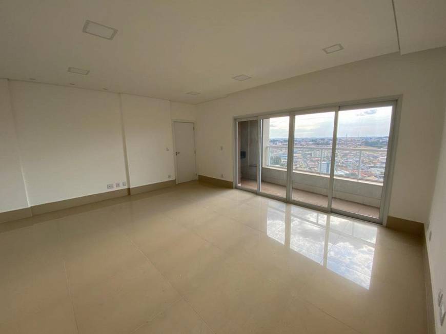 Foto 1 de Apartamento com 3 Quartos à venda, 158m² em Prolongamento Vila Duque de Caxias, Franca