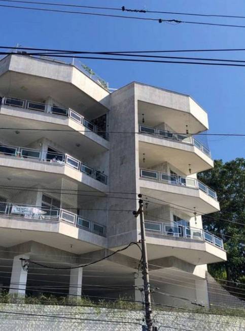 Foto 4 de Apartamento com 3 Quartos à venda, 62m² em Ribeira, Rio de Janeiro