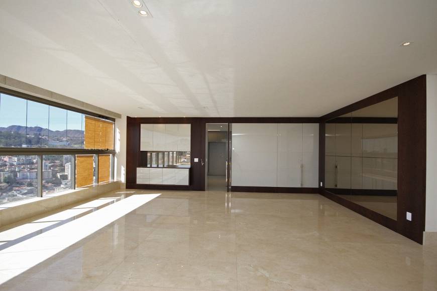 Foto 5 de Apartamento com 3 Quartos para alugar, 220m² em Santa Lúcia, Belo Horizonte