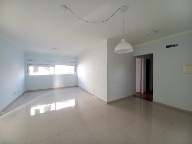 Foto 4 de Apartamento com 3 Quartos para alugar, 105m² em Sanvitto, Caxias do Sul
