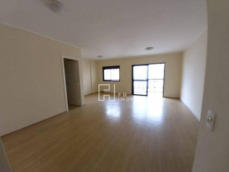 Foto 3 de Apartamento com 3 Quartos para alugar, 116m² em Saúde, São Paulo