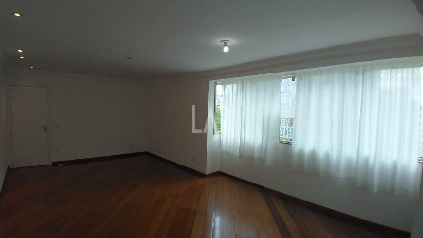 Foto 2 de Apartamento com 3 Quartos à venda, 115m² em Serra, Belo Horizonte