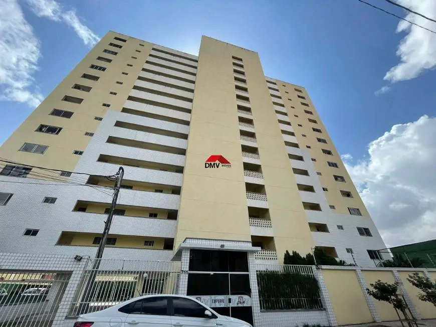 Foto 1 de Apartamento com 3 Quartos à venda, 68m² em Serrinha, Fortaleza