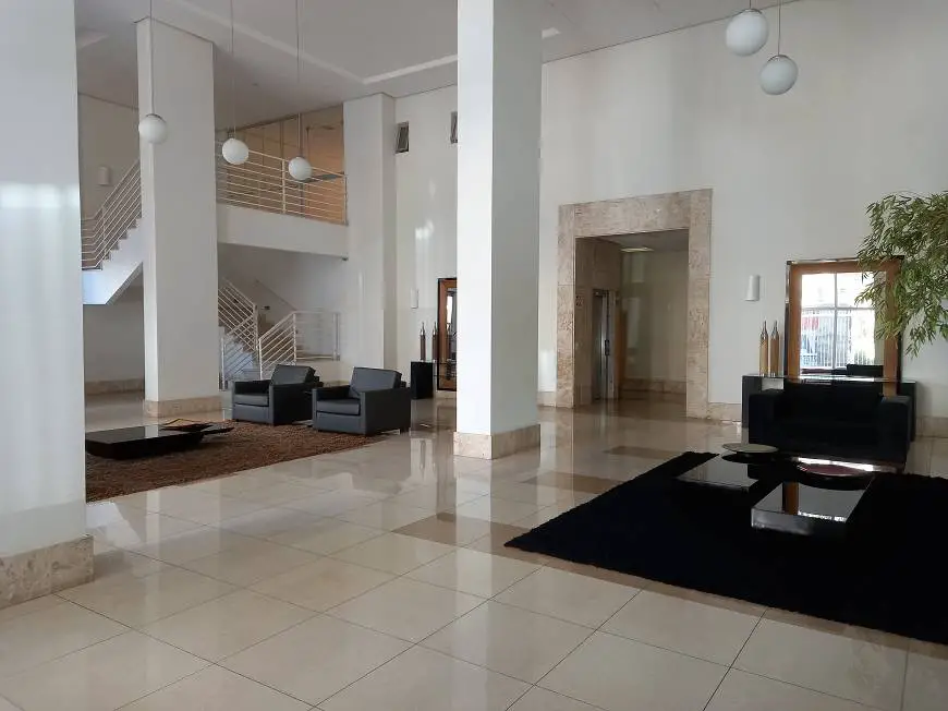 Foto 2 de Apartamento com 3 Quartos para alugar, 106m² em Setor Bueno, Goiânia