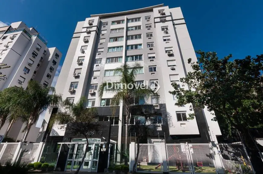 Foto 1 de Apartamento com 3 Quartos para alugar, 74m² em Tristeza, Porto Alegre