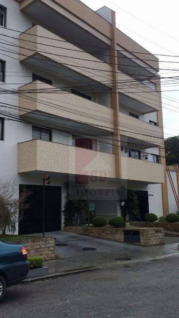 Foto 1 de Apartamento com 3 Quartos à venda, 100m² em Vale do Paraíso, Teresópolis