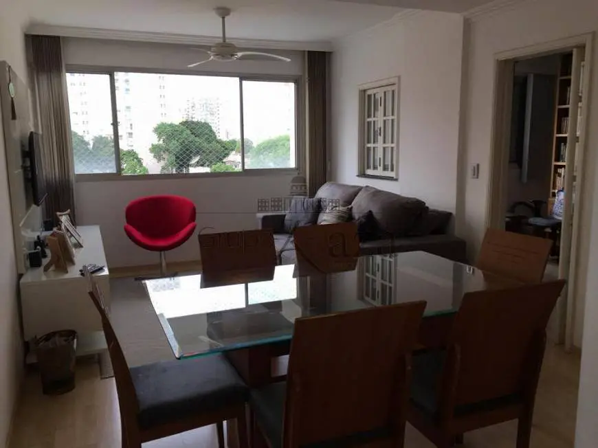 Foto 1 de Apartamento com 3 Quartos à venda, 82m² em Vila Ady Ana, São José dos Campos