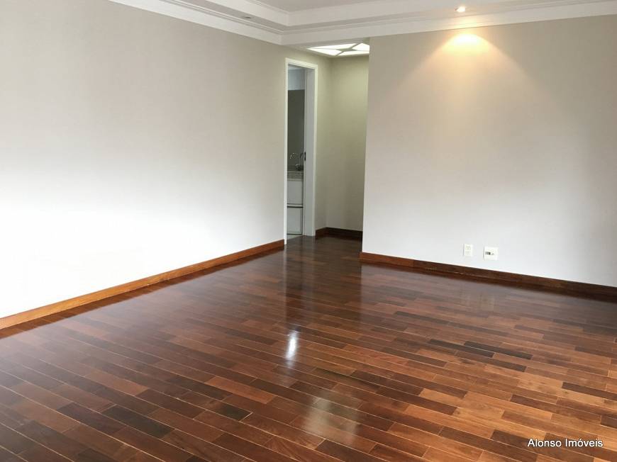 Foto 2 de Apartamento com 3 Quartos para alugar, 135m² em Vila São Francisco, São Paulo