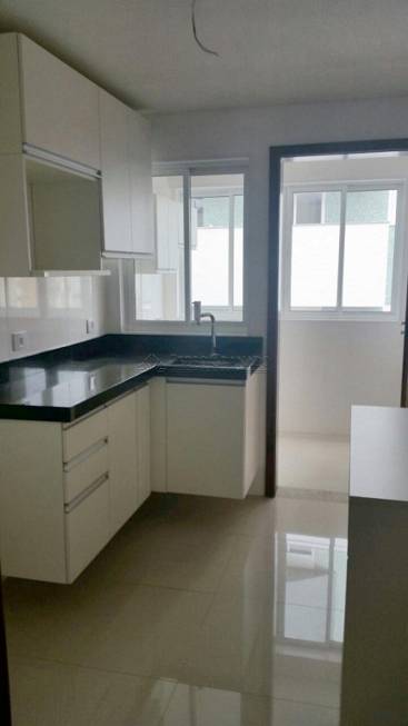 Foto 3 de Apartamento com 3 Quartos para alugar, 84m² em Zona 01, Maringá