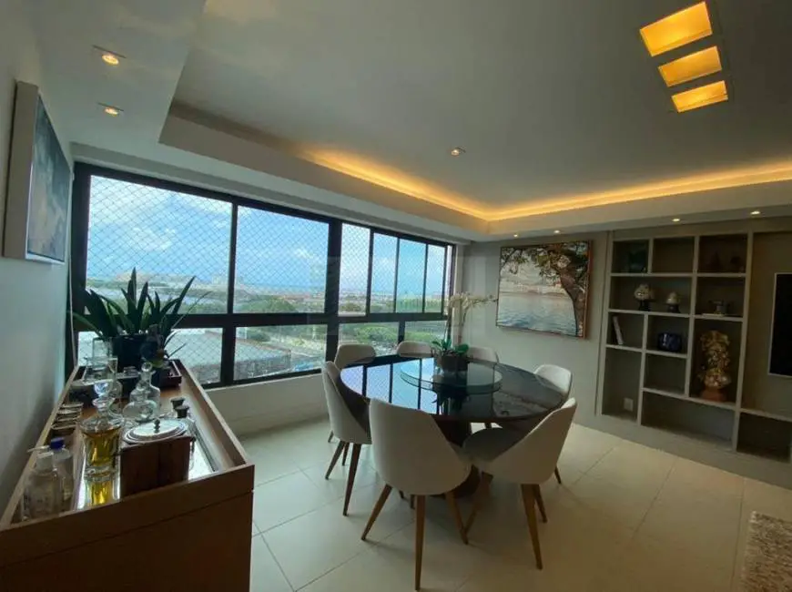 Foto 1 de Apartamento com 4 Quartos à venda, 178m² em Boa Vista, Recife
