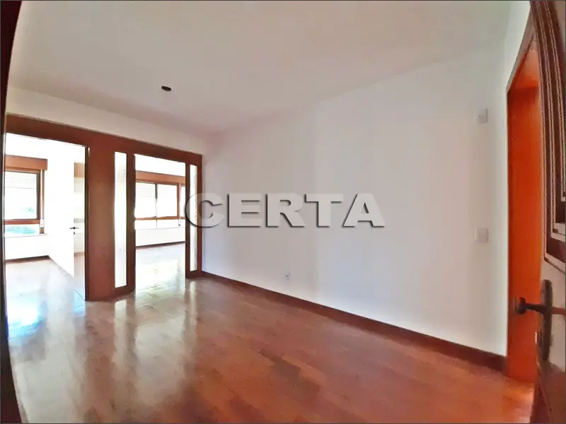 Foto 4 de Apartamento com 4 Quartos para alugar, 234m² em Bom Fim, Porto Alegre