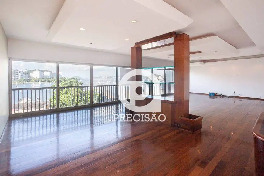 Foto 1 de Apartamento com 4 Quartos à venda, 300m² em Botafogo, Rio de Janeiro