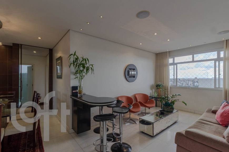 Foto 1 de Apartamento com 4 Quartos à venda, 120m² em Calafate, Belo Horizonte