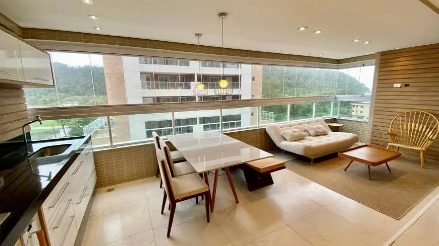 Foto 3 de Apartamento com 4 Quartos à venda, 147m² em Canto do Forte, Praia Grande
