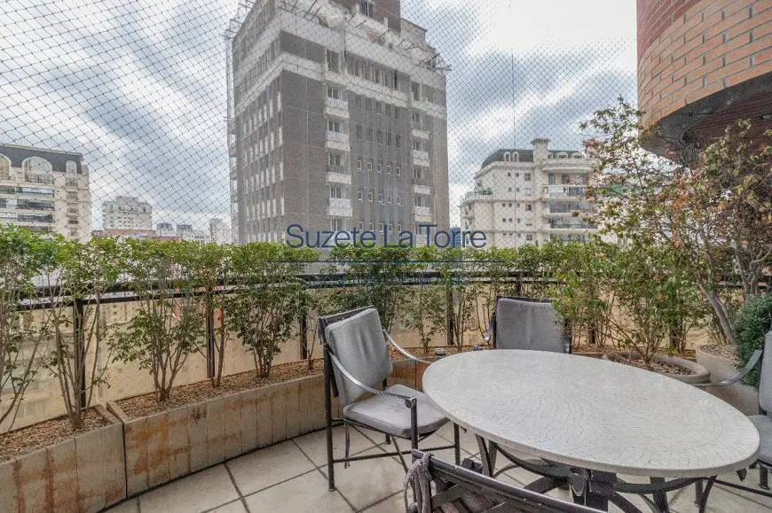 Foto 5 de Apartamento com 4 Quartos à venda, 433m² em Chacara Itaim , São Paulo