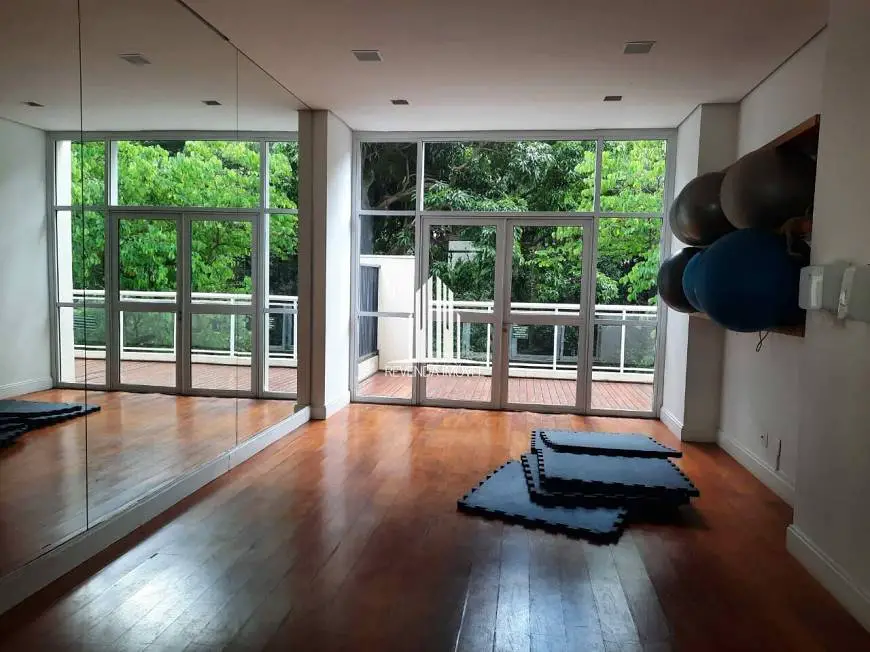 Foto 2 de Apartamento com 4 Quartos para alugar, 178m² em Cidade Monções, São Paulo