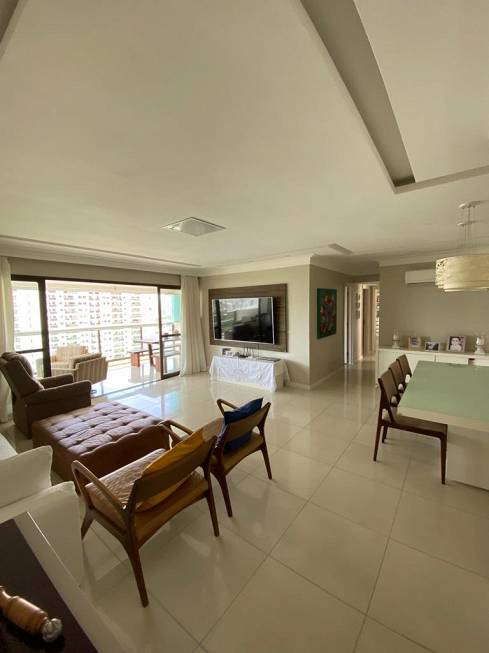 Foto 4 de Apartamento com 4 Quartos à venda, 170m² em Imbiribeira, Recife