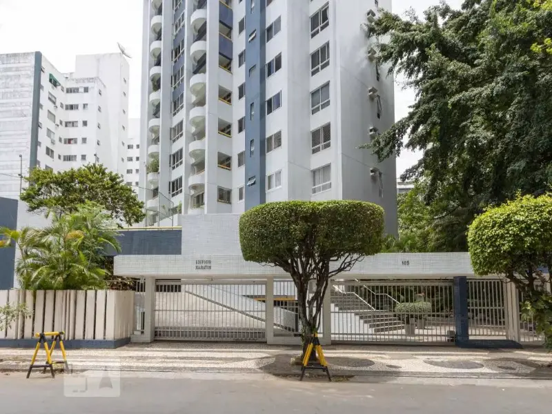 Foto 1 de Apartamento com 4 Quartos à venda, 240m² em Itaigara, Salvador