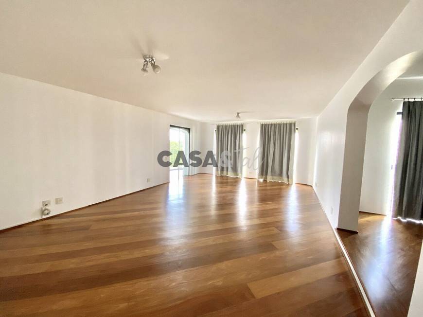 Foto 2 de Apartamento com 4 Quartos para alugar, 280m² em Jardim Marajoara, São Paulo