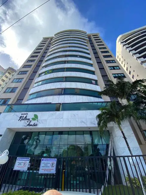 Foto 1 de Apartamento com 4 Quartos à venda, 189m² em Jardins, Aracaju