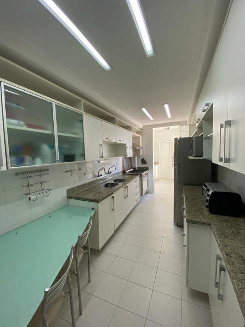 Foto 5 de Apartamento com 4 Quartos à venda, 189m² em Jardins, Aracaju