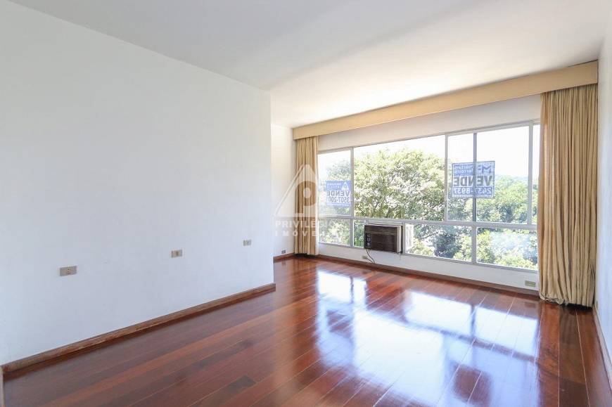 Foto 1 de Apartamento com 4 Quartos à venda, 150m² em Laranjeiras, Rio de Janeiro