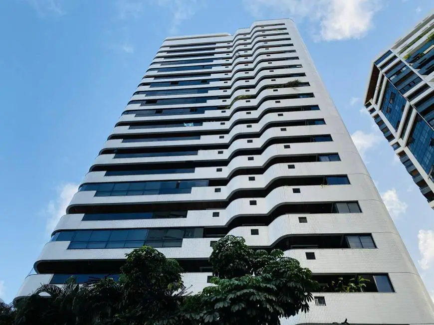 Foto 1 de Apartamento com 4 Quartos à venda, 313m² em Parnamirim, Recife