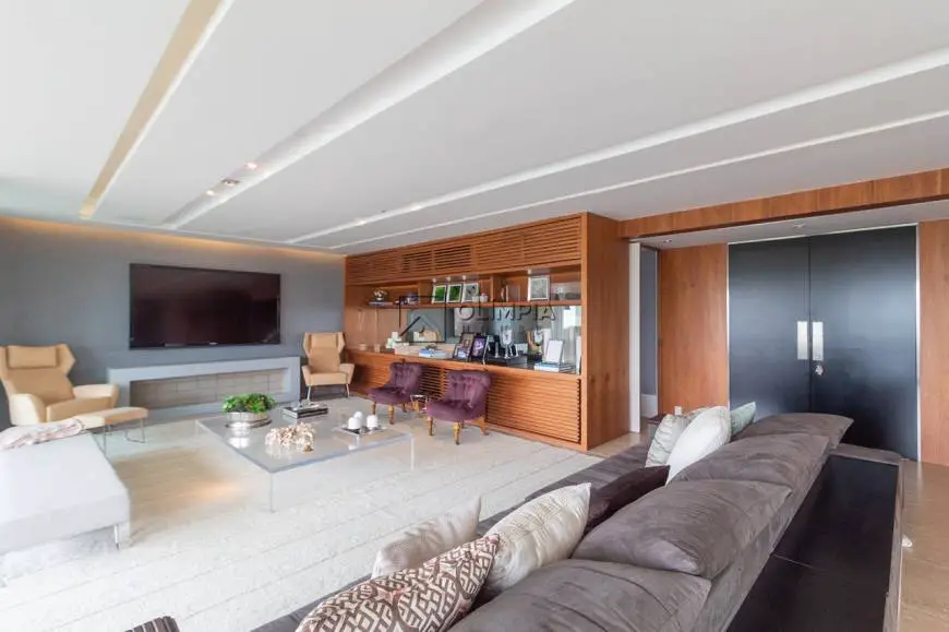 Foto 2 de Apartamento com 4 Quartos para alugar, 353m² em Pinheiros, São Paulo