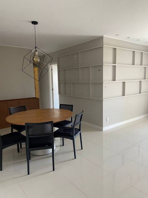 Foto 4 de Apartamento com 4 Quartos para alugar, 140m² em Pituaçu, Salvador