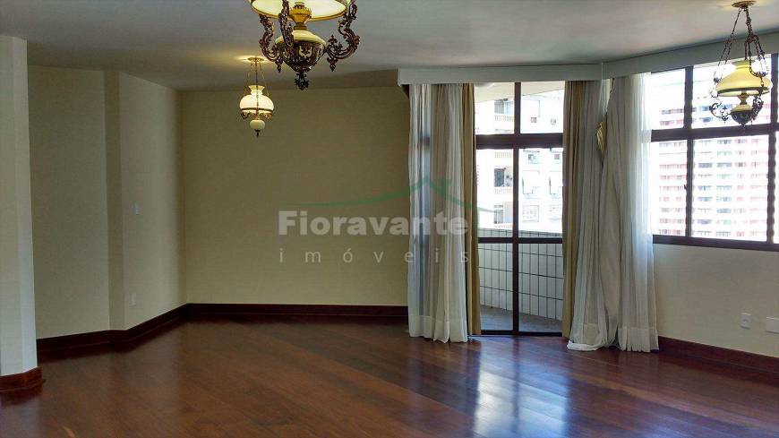 Foto 1 de Apartamento com 4 Quartos à venda, 185m² em Pompeia, Santos