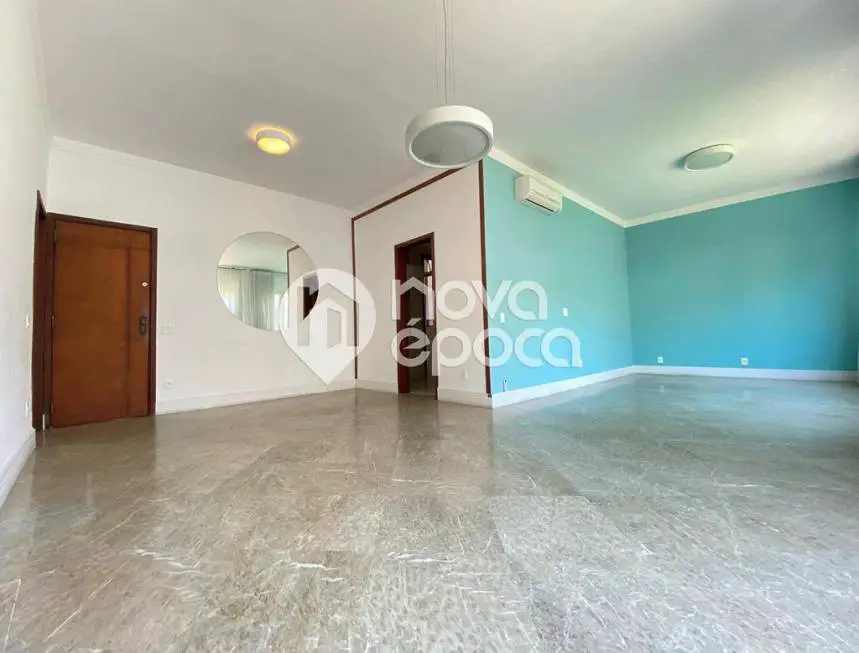 Foto 1 de Apartamento com 4 Quartos à venda, 153m² em Urca, Rio de Janeiro