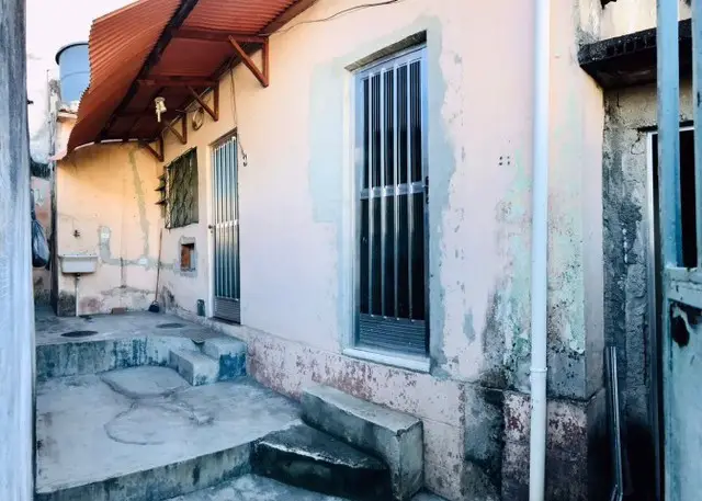 Foto 1 de Casa com 1 Quarto à venda, 55m² em Inhaúma, Rio de Janeiro