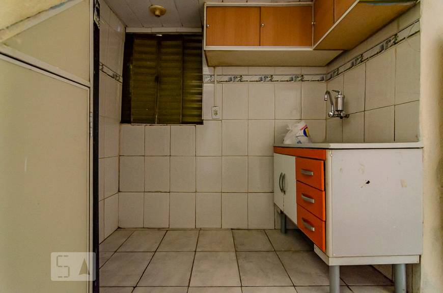 Foto 4 de Casa com 1 Quarto para alugar, 52m² em Ipiranga, Belo Horizonte