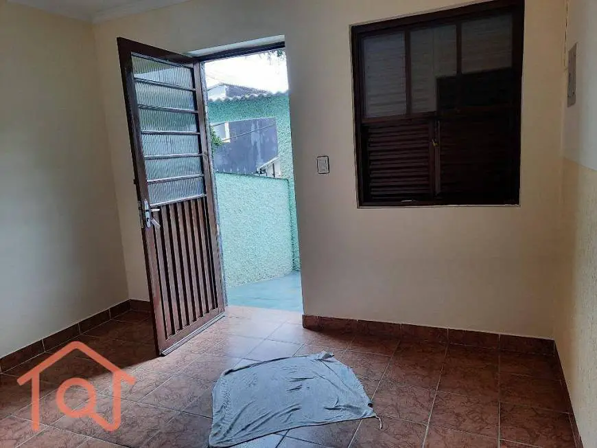 Foto 2 de Casa com 1 Quarto para alugar, 60m² em Jabaquara, São Paulo