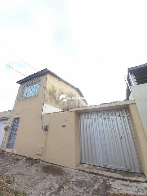 Foto 1 de Casa com 1 Quarto para alugar, 150m² em Maraponga, Fortaleza