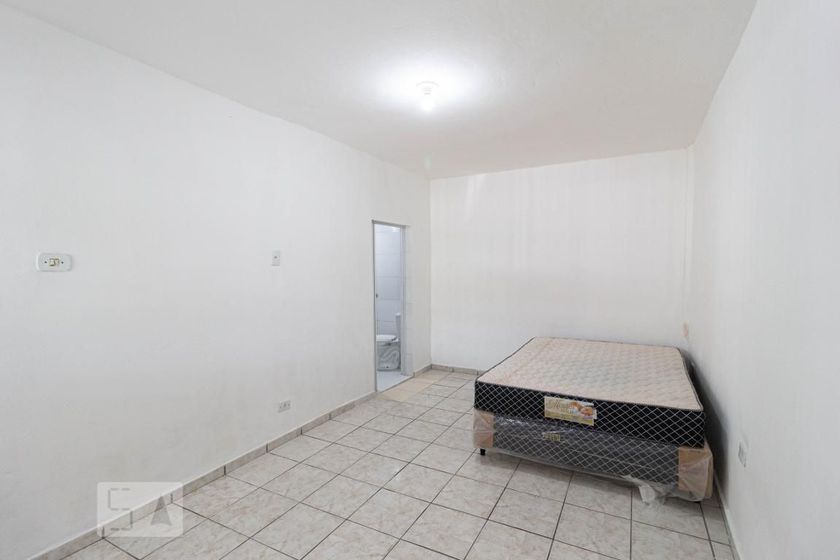 Foto 2 de Casa com 1 Quarto para alugar, 40m² em Pestana, Osasco