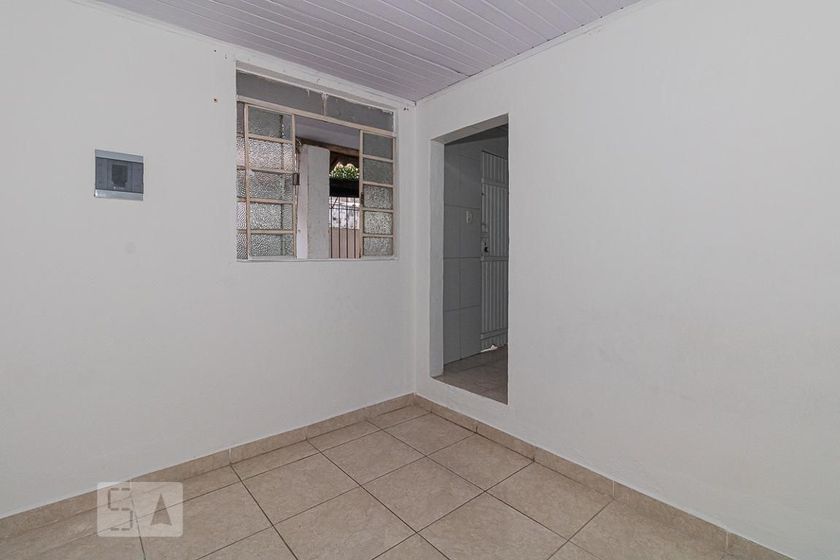 Foto 1 de Casa com 1 Quarto para alugar, 35m² em Vila Gustavo, São Paulo