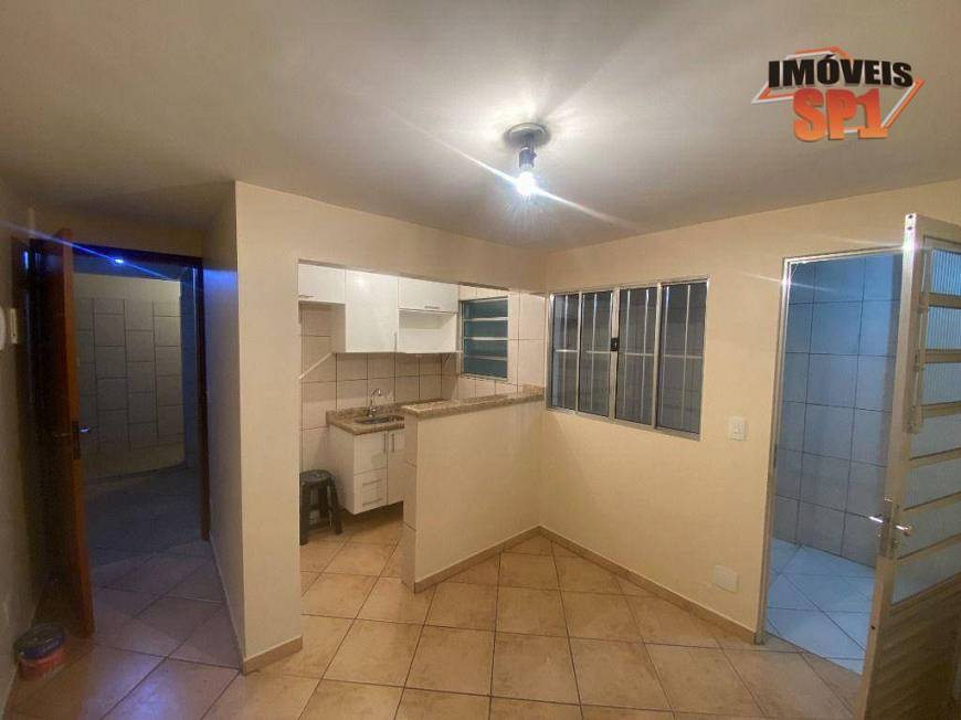 Foto 1 de Casa com 1 Quarto para alugar, 35m² em Vila Romana, São Paulo