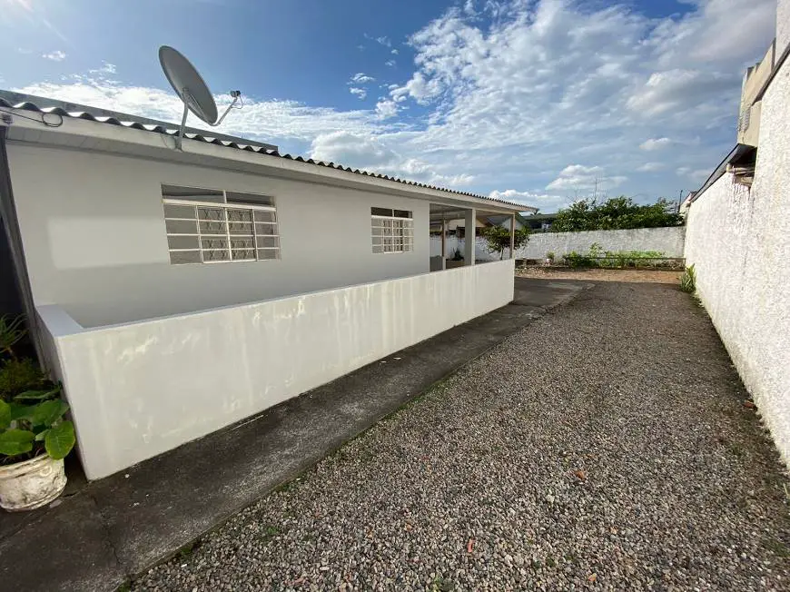 Foto 3 de Casa com 2 Quartos para alugar, 70m² em Atuba, Pinhais