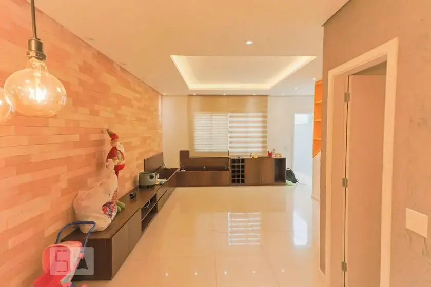 Foto 1 de Casa com 2 Quartos para alugar, 115m² em Butantã, São Paulo